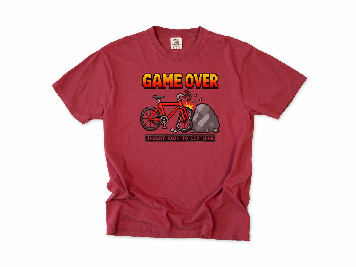Funny cycling T-shirt in Chili, 'Game Over, Insert Coin to Continue', a crashed bike, for cyclists who game